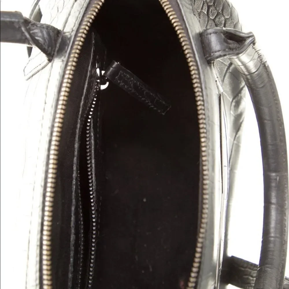 ‎Reece Hudson Bowery Duffle Leather Bag